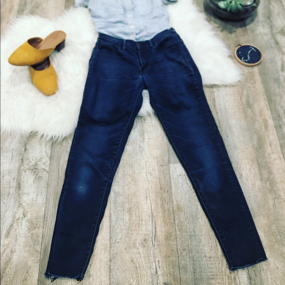 Levi’s 28 Legging 👖🍑